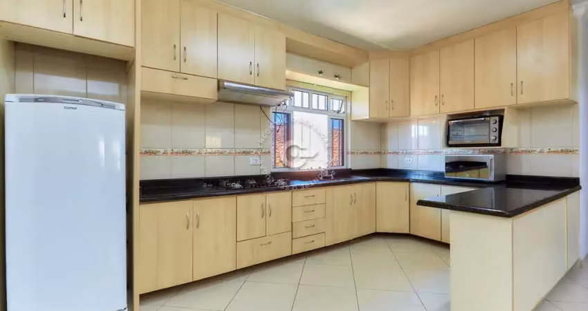 Casa com 4 quartos à venda na Rua Celestina Escolaro Foggiatto, 1054, Cruzeiro, São José dos Pinhais