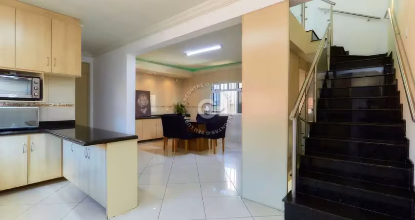 Casa com 4 quartos à venda na Rua Celestina Escolaro Foggiatto, 1054, Cruzeiro, São José dos Pinhais