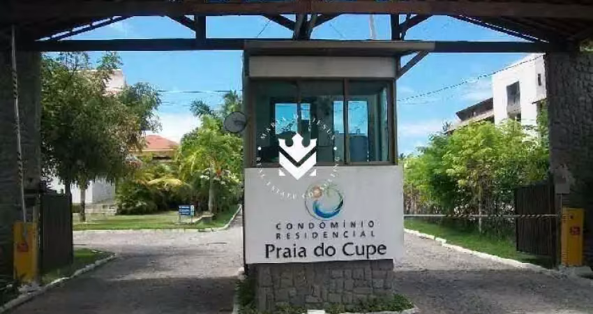 Vende-se casa com 450m², 4 quartos em condomínio beira mar de muro alto