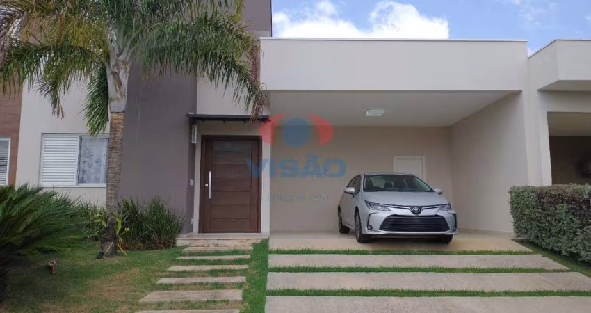 Casa de Condomínio com 3 Suítes e Área Gourmet Integrada à Piscina