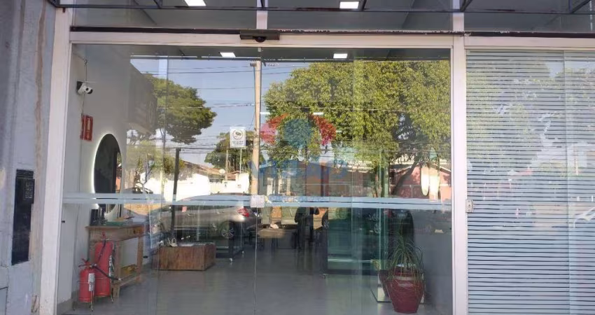 Oportunidade Única! Salão Comercial com 190m² de Área Total