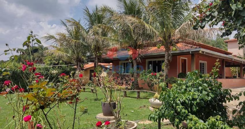 Chácara à venda, 4 quartos, 2 suítes, Pedregulho - Indaiatuba/SP