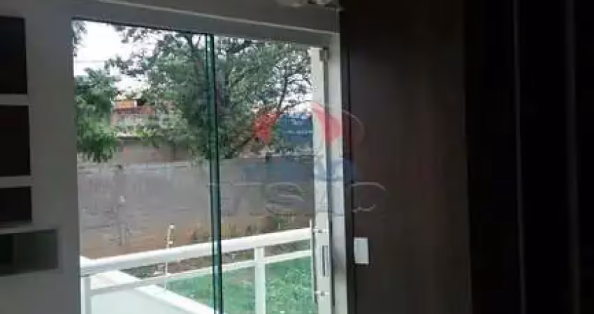 Casa - Sobrado à venda, 2 quartos, 1 suíte, 4 vagas, Centro - Elias Fausto/SP