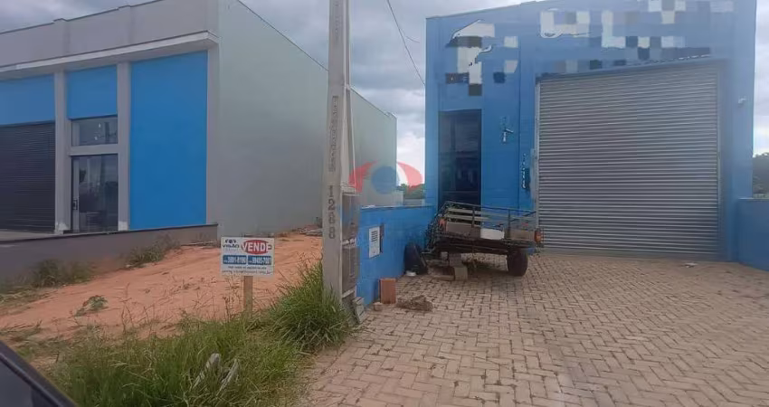 Terreno com Galpão Pronto – Excelente Oportunidade! No Jardim Guarujá em Salto SP .