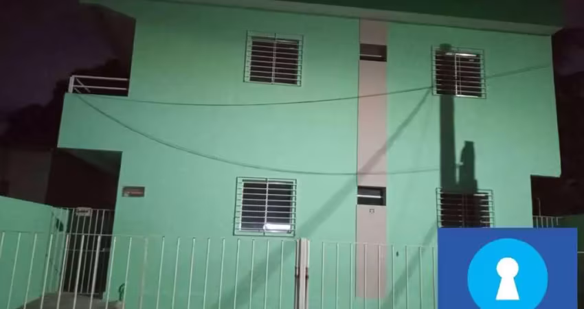 Casa, 2 Quartos, Nascente, toda Gradeada. Abreu e Lima, Pernambuco.