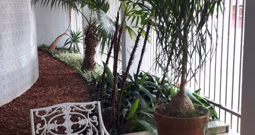 Apartamento à venda próximo a praça Rui Barbosa.