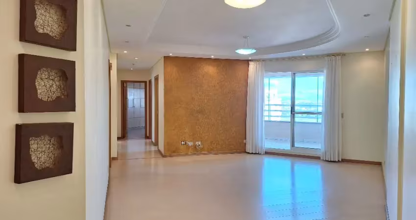 Belíssimo apartamento, andar alto, amplo e bem localizado no cristo rei
