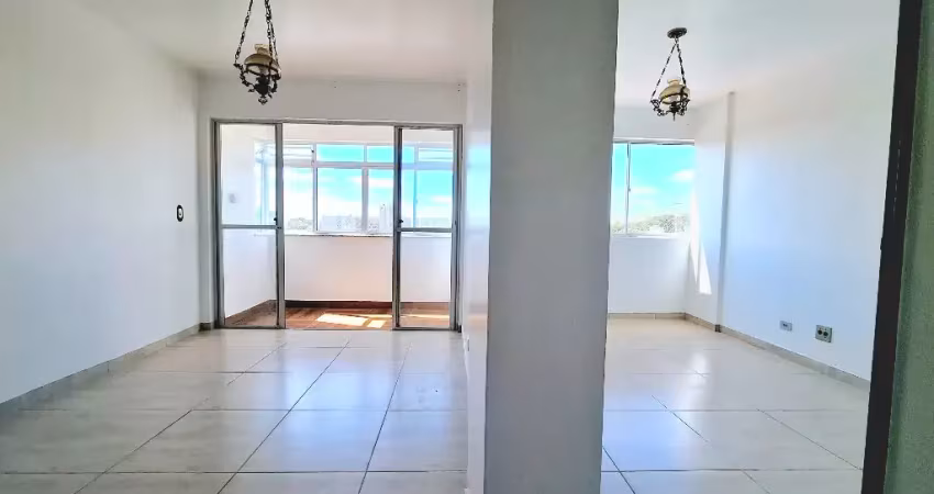 Muito sol e vista definitiva em localização privilegiada.