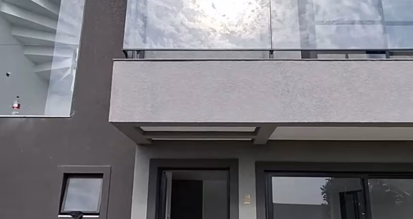 Casa em condomínio fechado com 3 quartos à venda no Uberaba, Curitiba 
