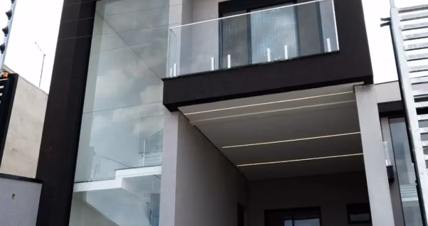 Casa com 3 quartos à venda no Xaxim, Curitiba 