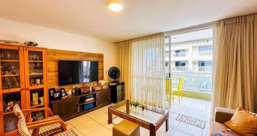 Apartamento pé na areia com 80m², 2 quartos, projetado no Porto das Dunas.