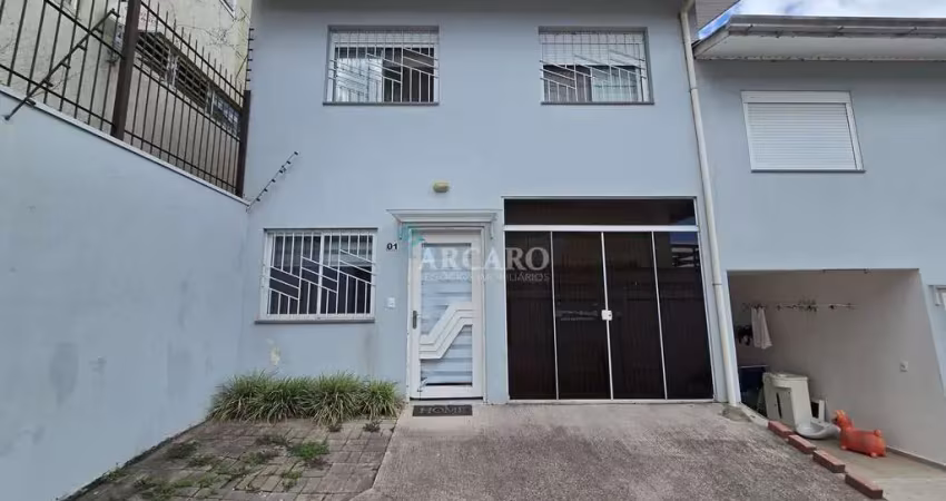 Casa em condomínio fechado com 3 quartos à venda na Rua Domênico Michelli, 156, Charqueadas, Caxias do Sul