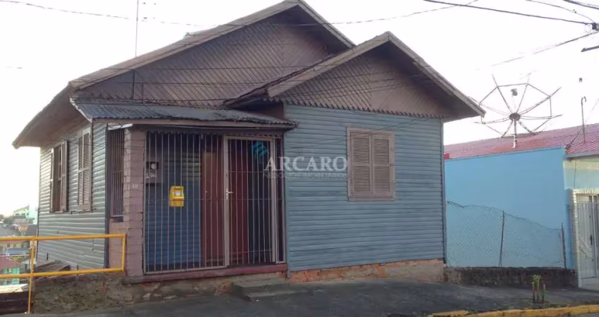 Casa com 4 quartos à venda na Rua Américo Cadorim, 431, Universitário, Caxias do Sul