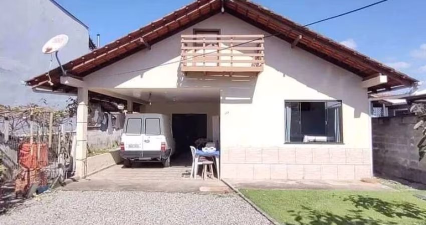 0070 - Casa em Alvenaria no Bairro Salinas | Balneário Barra do Sul - SC.