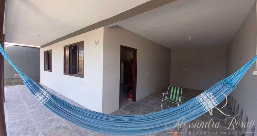 COD 174 - CASA EM ALVENARIA COM LAJE A 200 METROS DO MAR - BBS-SC.