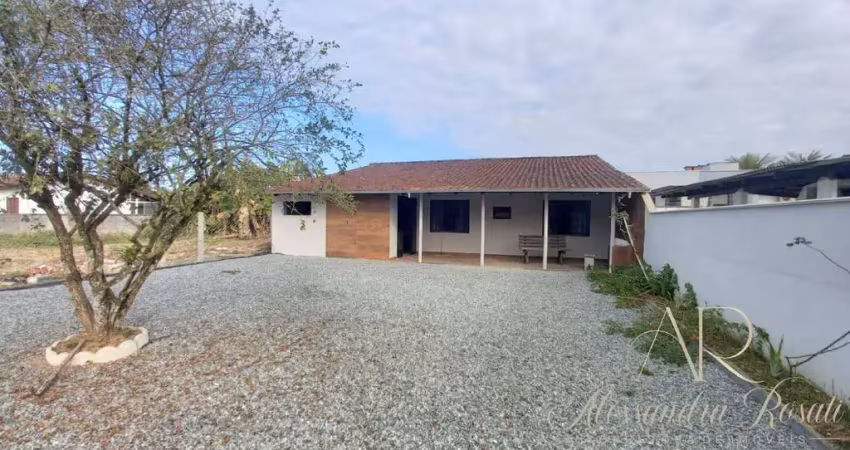 Cod 244 - imóvel em alvenaria no bairro costeira | bal. barra do sul - sc.