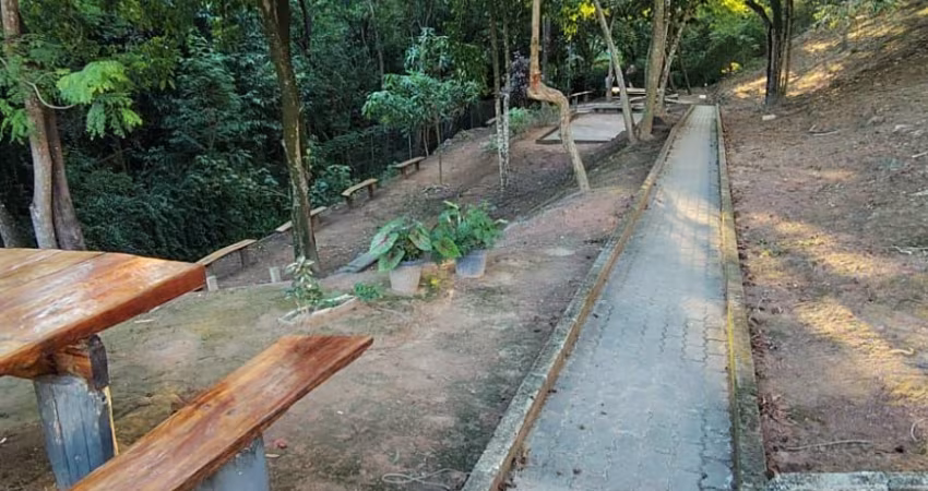 Condomínio Parque Pássaros l