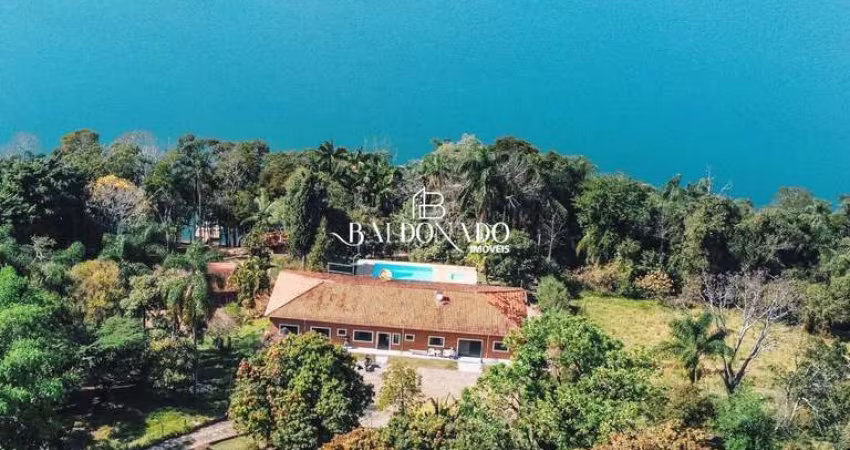 Casa em Joanópolis SP à venda Beira da Represa Jaguari 7320m²