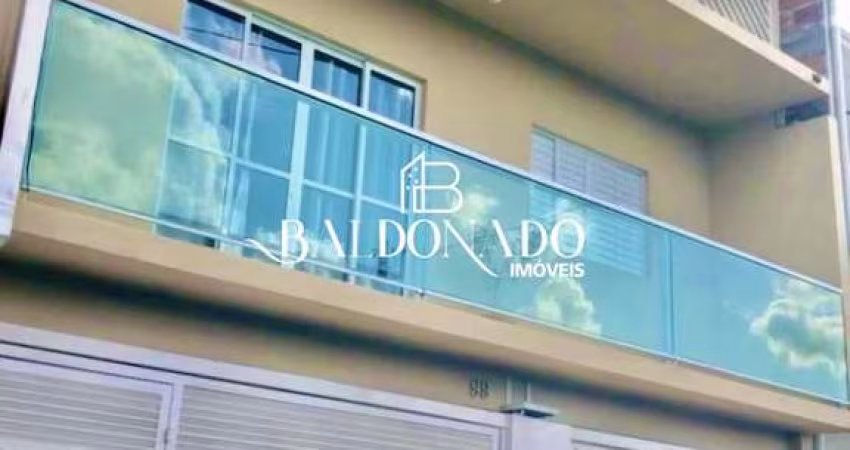 Casa em Extrema MG à Venda 2 casas 03 dormitórios garagem