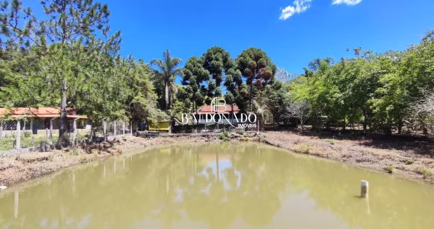 Chácara em Toledo MG à Venda 8400m² 2 dorm. RIO AGUA D MINA