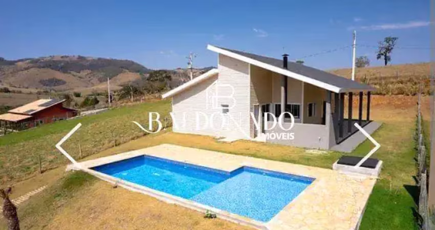 Casa em Joanópolis SP à Venda Condomínio Fechado 3 quartos