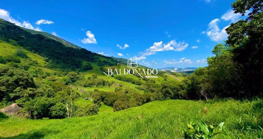 Terreno em Extrema MG à venda 12 mil metros à 2 km do centro