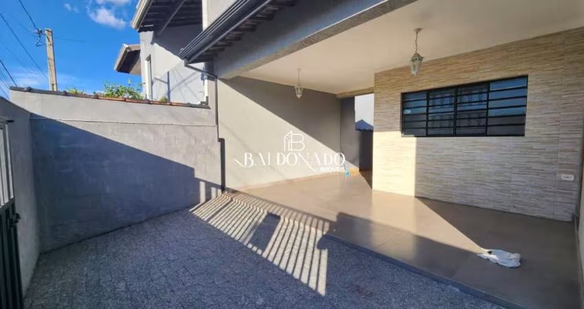 Casa em Extrema MG para alugar no Centro 3 dormitórios