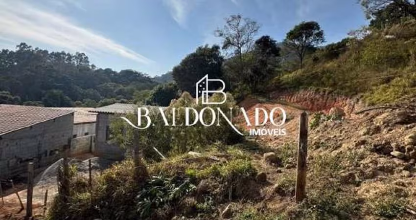 Terreno em Extrema MG à venda com 600,00 m²