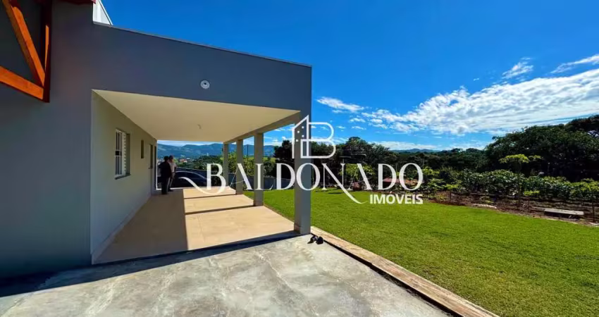 Chácara em extrema mg à venda 2.000m  2 quartos pomar vista para montanhas