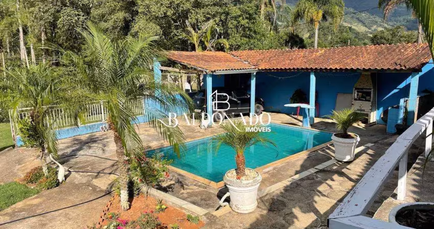 Chácara em extrema mg à venda 3 quartos, piscina, lago 2300m