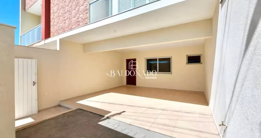 Casa para locação em extrema com 3 suites proximo ao centro garagem pra 4 carros