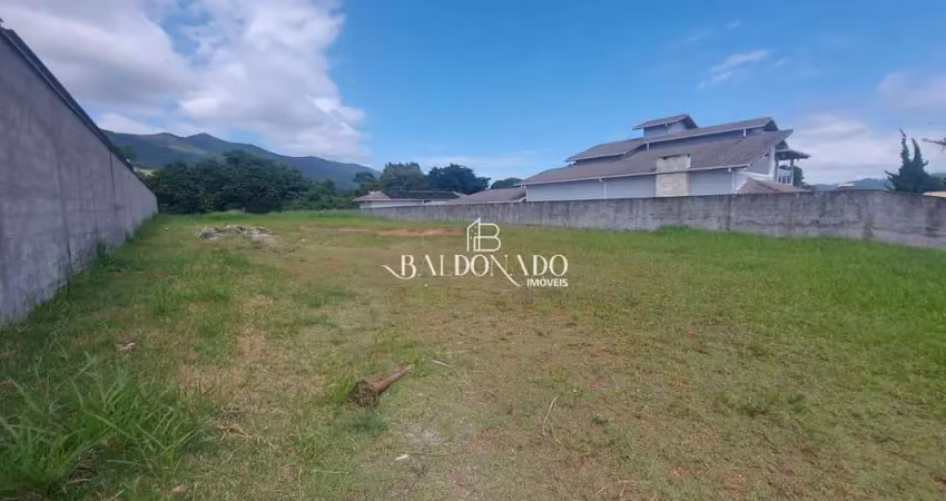 Terreno em extrema em condomínio fechado com 1.000m   com otima topografia