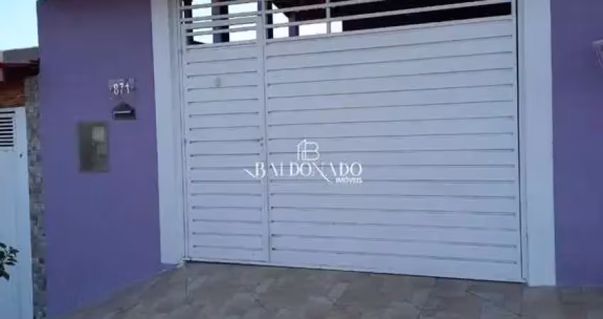 Casa à venda em extrema mg com 2 quartos área gourmet e garagem coberta