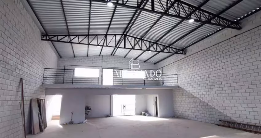 Galpão em extrema mg para alugar 330 metros excelente localização