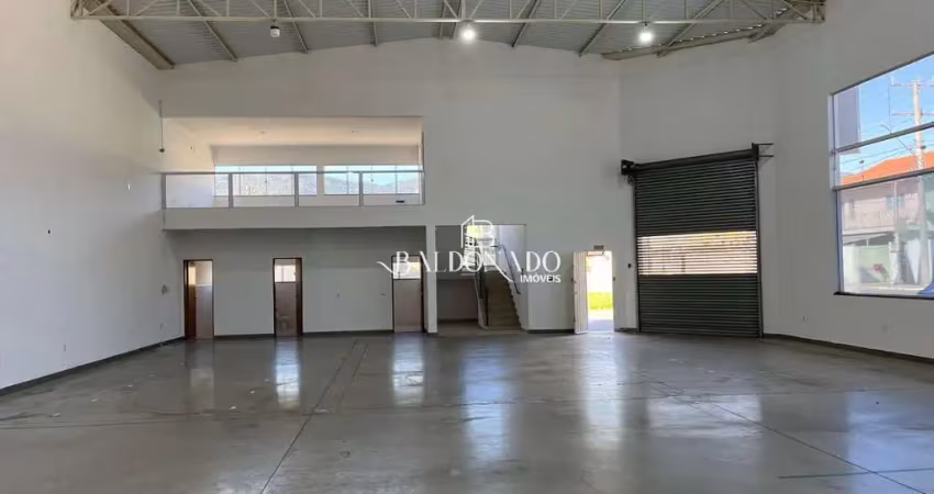 Galpão em extrema mg para alugar com área de 380m  região central mezanino