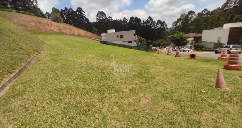 Residencial Tamboré 11 - Terreno à venda no Residencial Tamboré 11 com  661m², Santana de Parnaíba/SP
