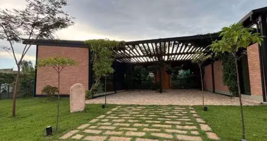 Casa em condomínio fechado com 4 quartos à venda na Rua Benedito Calixto, Residencial Primavera, Salto