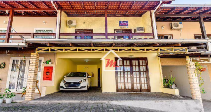 Sobrado com 3 dormitórios à venda, 136 m² por R$ 490.000,00 - Velha - Blumenau/SC
