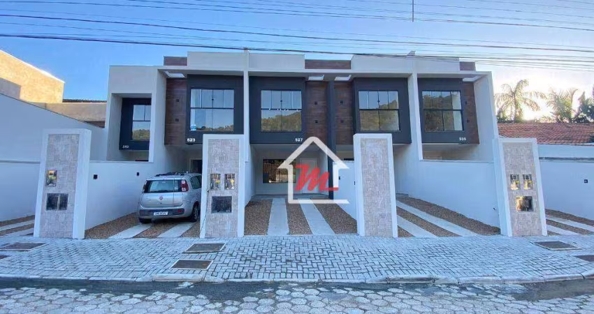 Sobrado com 3 dormitórios à venda, 108 m² por R$ 559.000,00 - Água Verde - Blumenau/SC