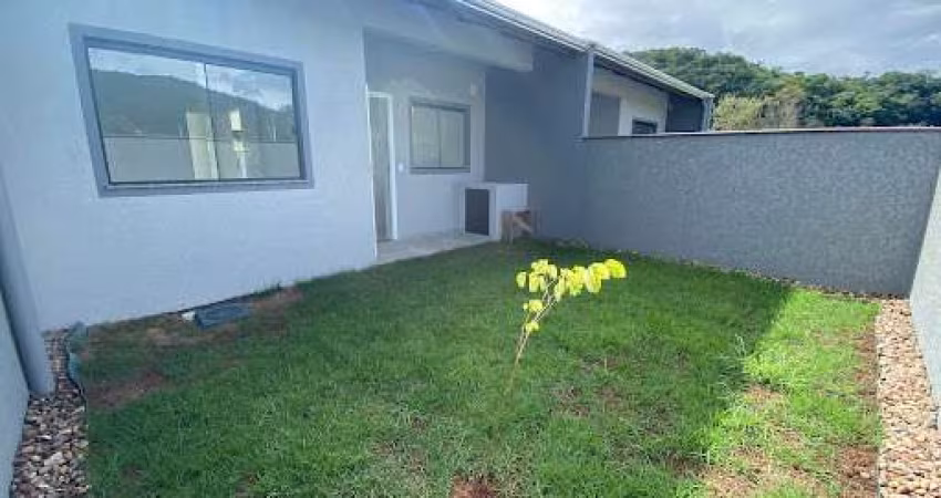 Casa com 2 dormitórios à venda, 65 m² por R$ 450.000,00 - Velha - Blumenau/SC