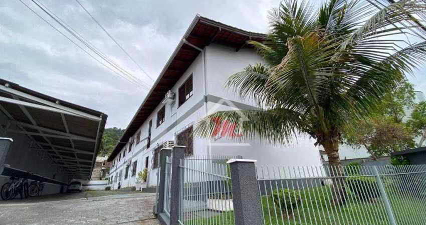 Apartamento com 2 dormitórios para alugar, 67 m² por R$ 2.100/mês - Velha - Blumenau/SC
