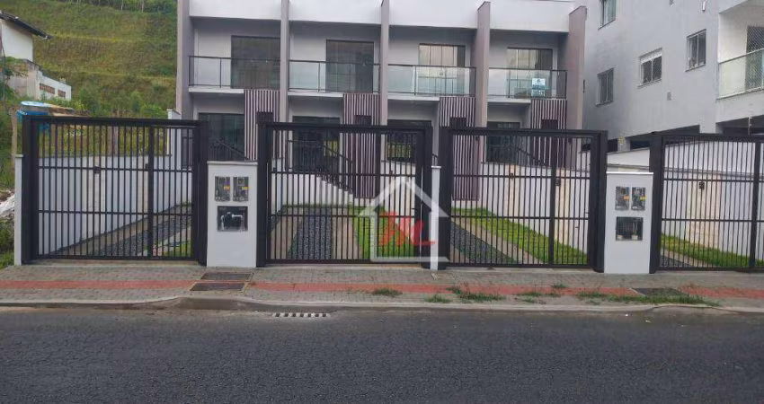Sobrado com 2 dormitórios sendo 2 suítes à venda, 93 m² por R$ 380.000 - Itoupavazinha - Blumenau/SC