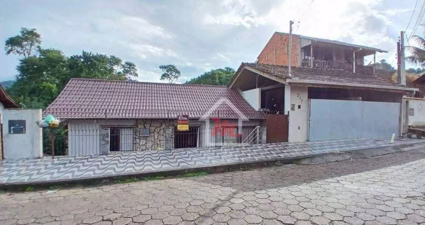 Casa com 3 dormitórios sendo 1 suíte à venda, 204 m² por R$ 649.000 - Velha Central - Blumenau/SC