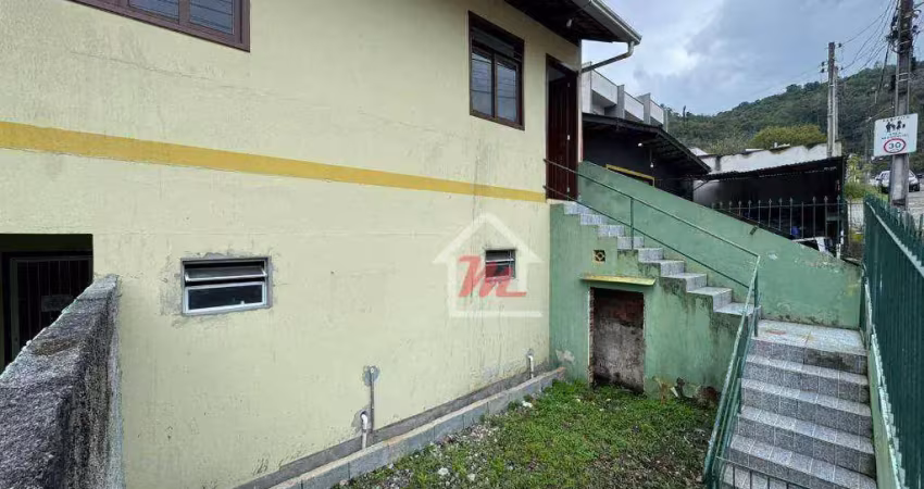Kitnet com 1 dormitório para alugar, 30 m² por r$ 1.200,00/mês - velha  central - blumenau/sc