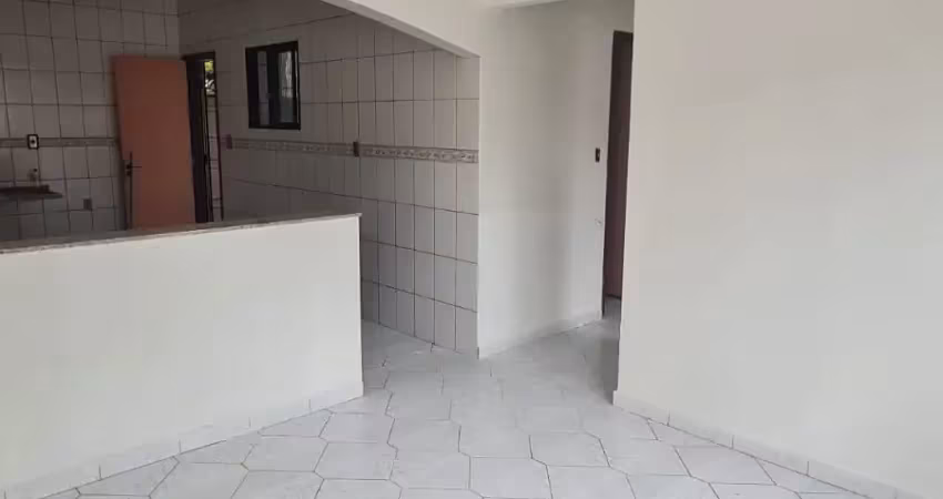 Casa de 2 dormitório(s) e 1 suíte(s) no bairro maracanã, praia grande