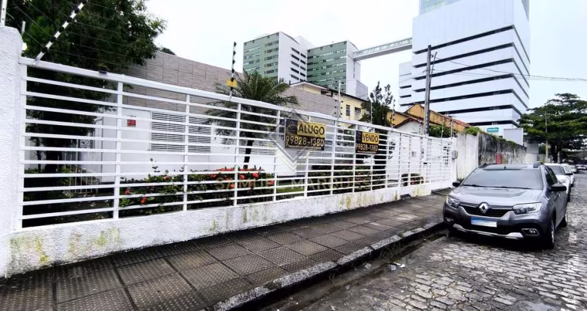 Vendo / Alugo Casa Comercial em Ilha do Leite  -  Recife PE