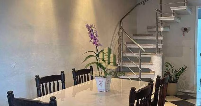 Sobrado com 3 dormitórios à venda, 250 m² por R$ 937.000 - Jardim Uirá - São José dos Campos/SP