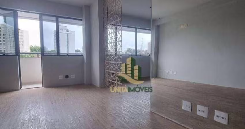 Linda Sala à venda, 44 m² por R$ 450.000 - Jardim São Dimas - São José dos Campos/SP