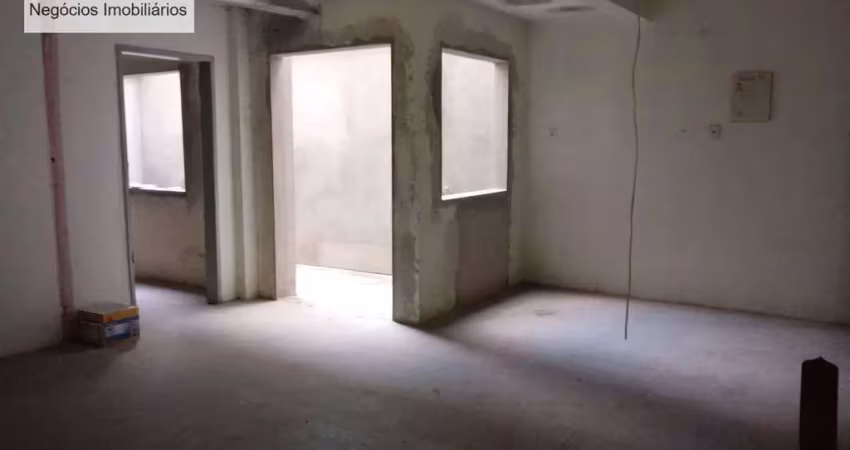 Oportunidade! 2 dormitórios, centro de esteio, para reforma
