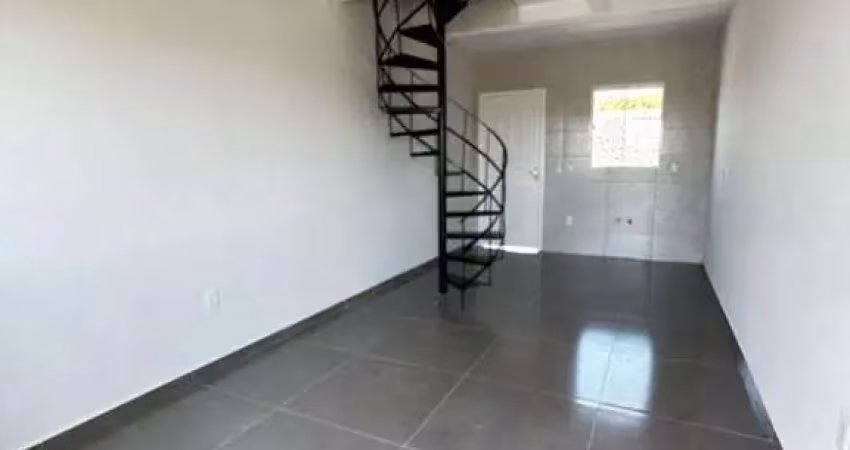 Sobrado com 2 dormitórios à venda, 50 m² por R$ 215.000,00 - Vargas - Sapucaia do Sul/RS